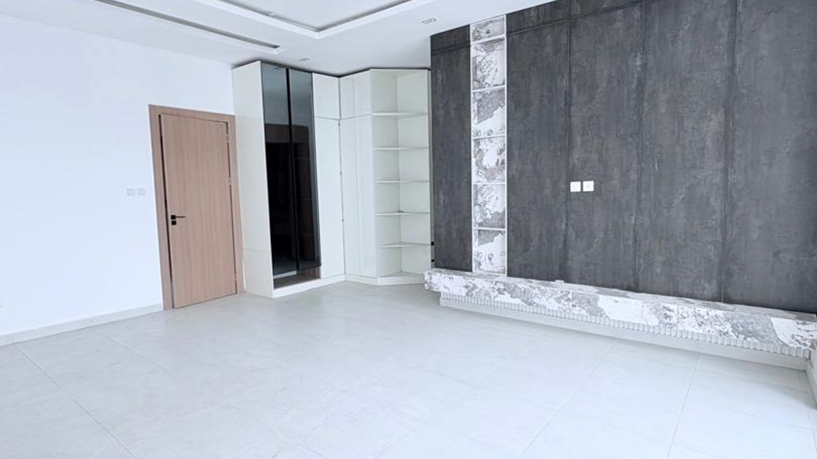 4 Bedroom Fully Detached Duplex