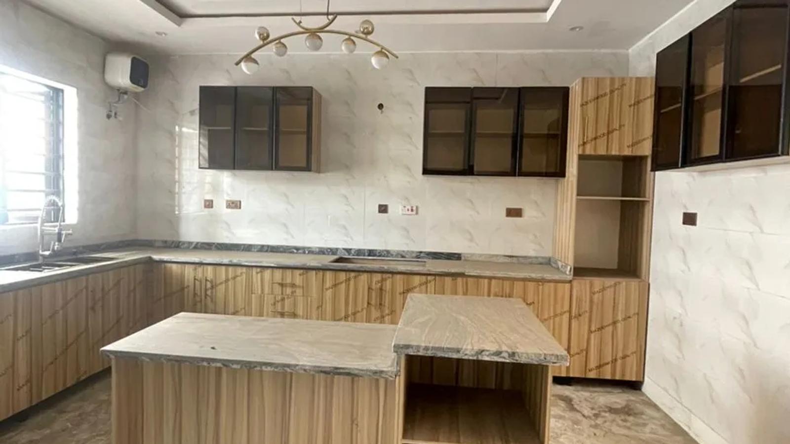 4 Bedroom Fully Detached Duplex