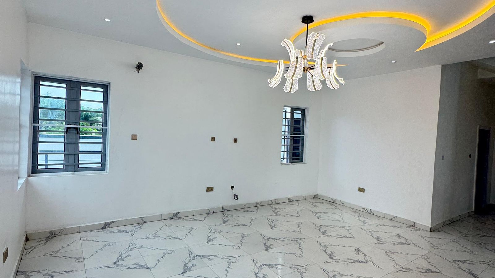 4 Bedroom Fully Detached Duplex