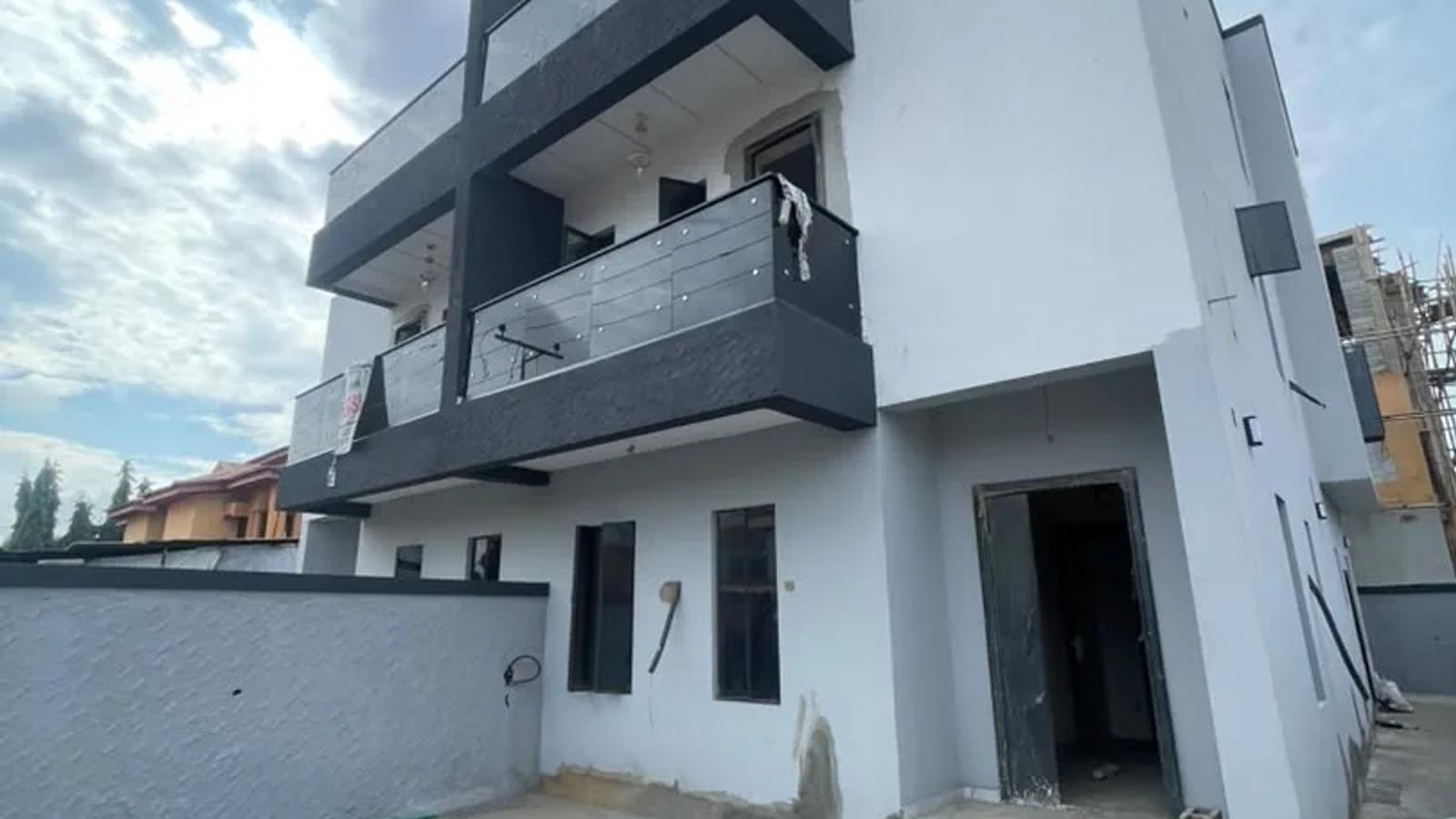4 Bedroom Semi Detached Duplex