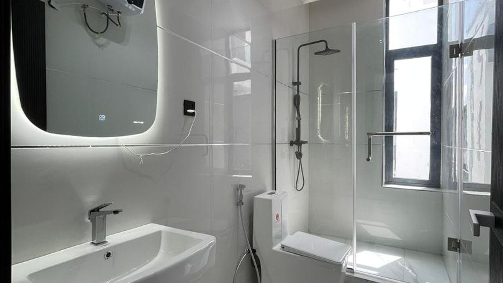 4 Bedroom Semi Detached