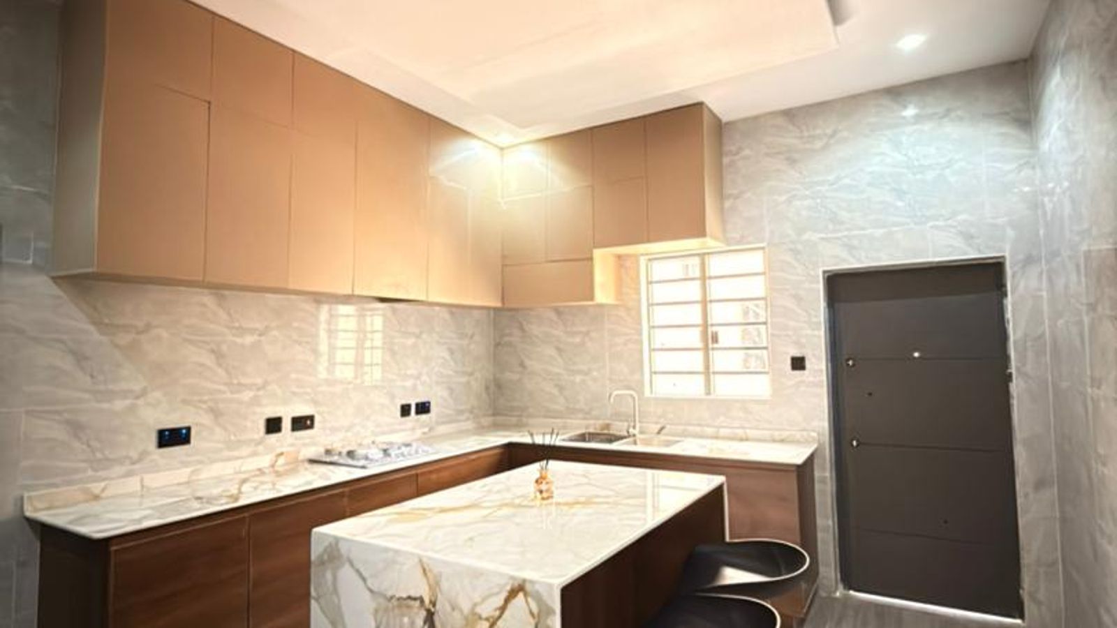 4 Bedroom Fully Detached Duplex
