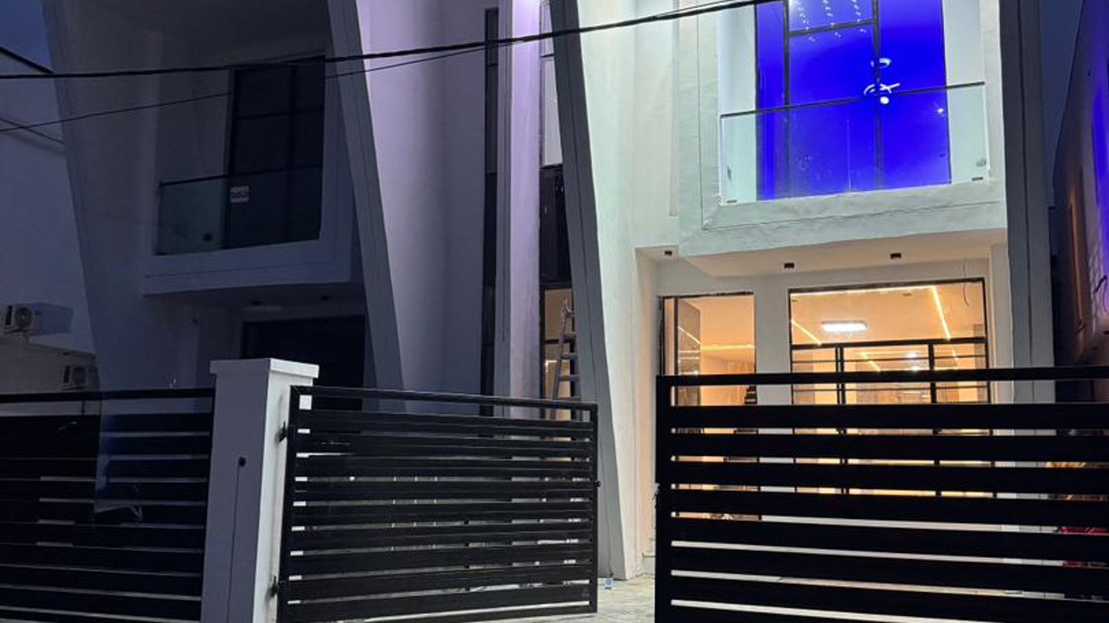 5 Bedroom Duplex