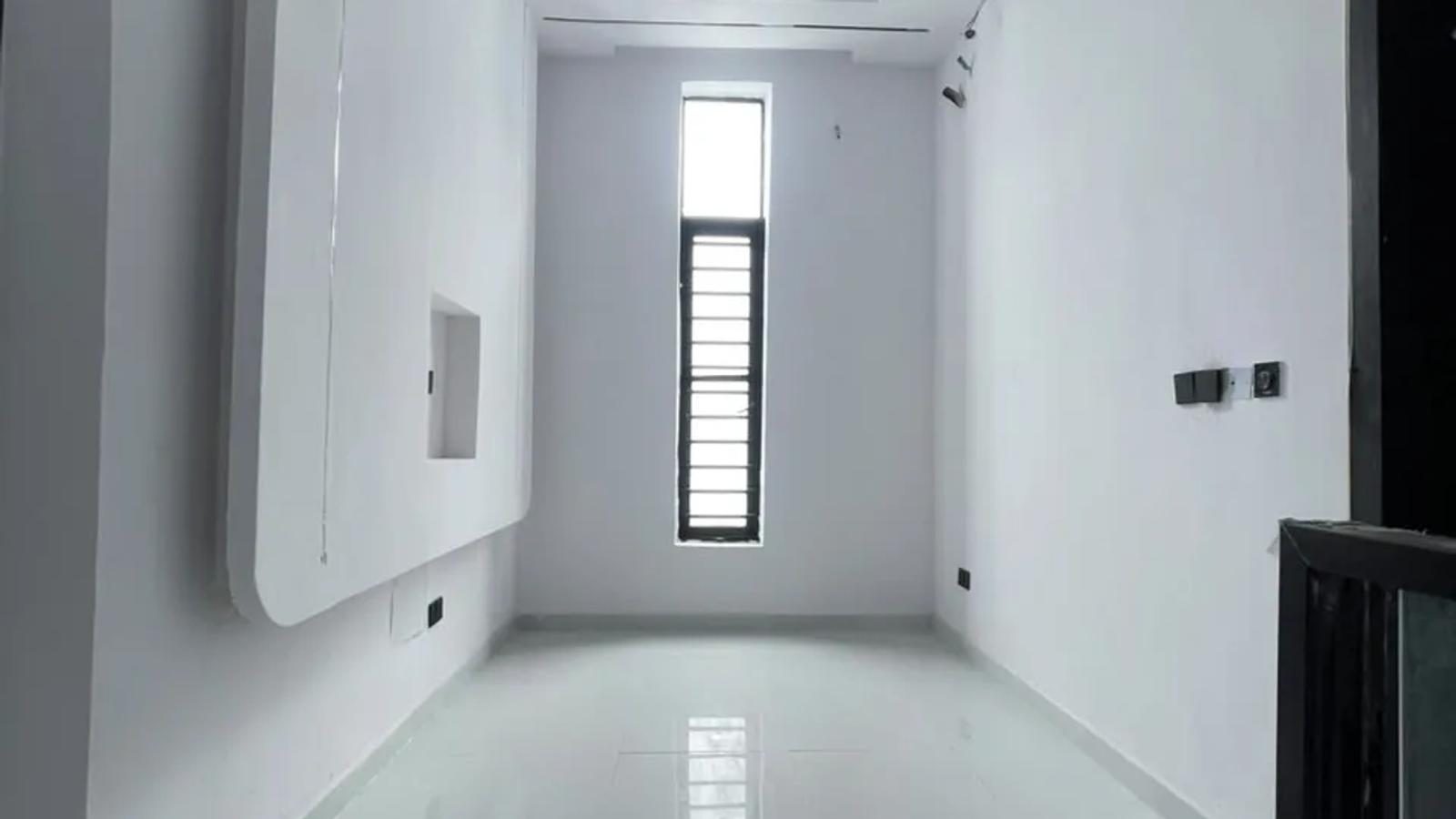 4 Bedroom Semi Detached Duplex