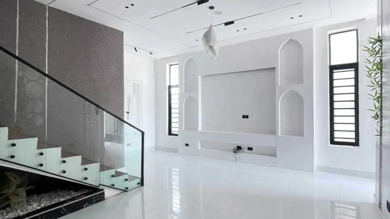 4 Bedroom Semi Detached Duplex