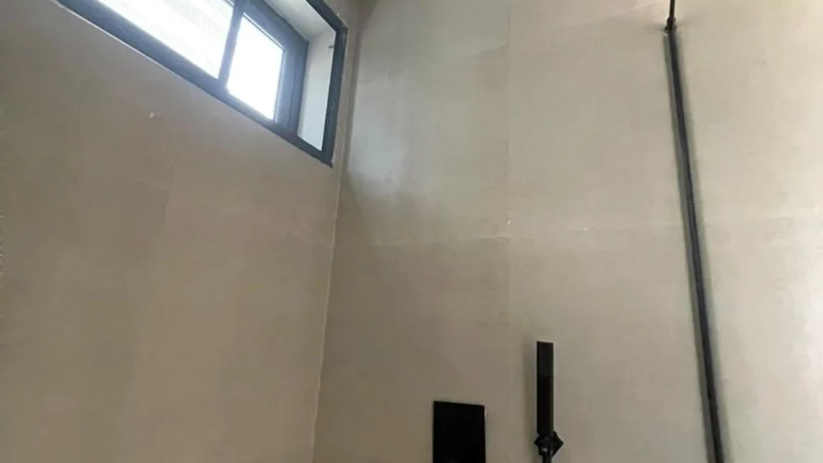 5 Bedroom Fully Detached Duplex