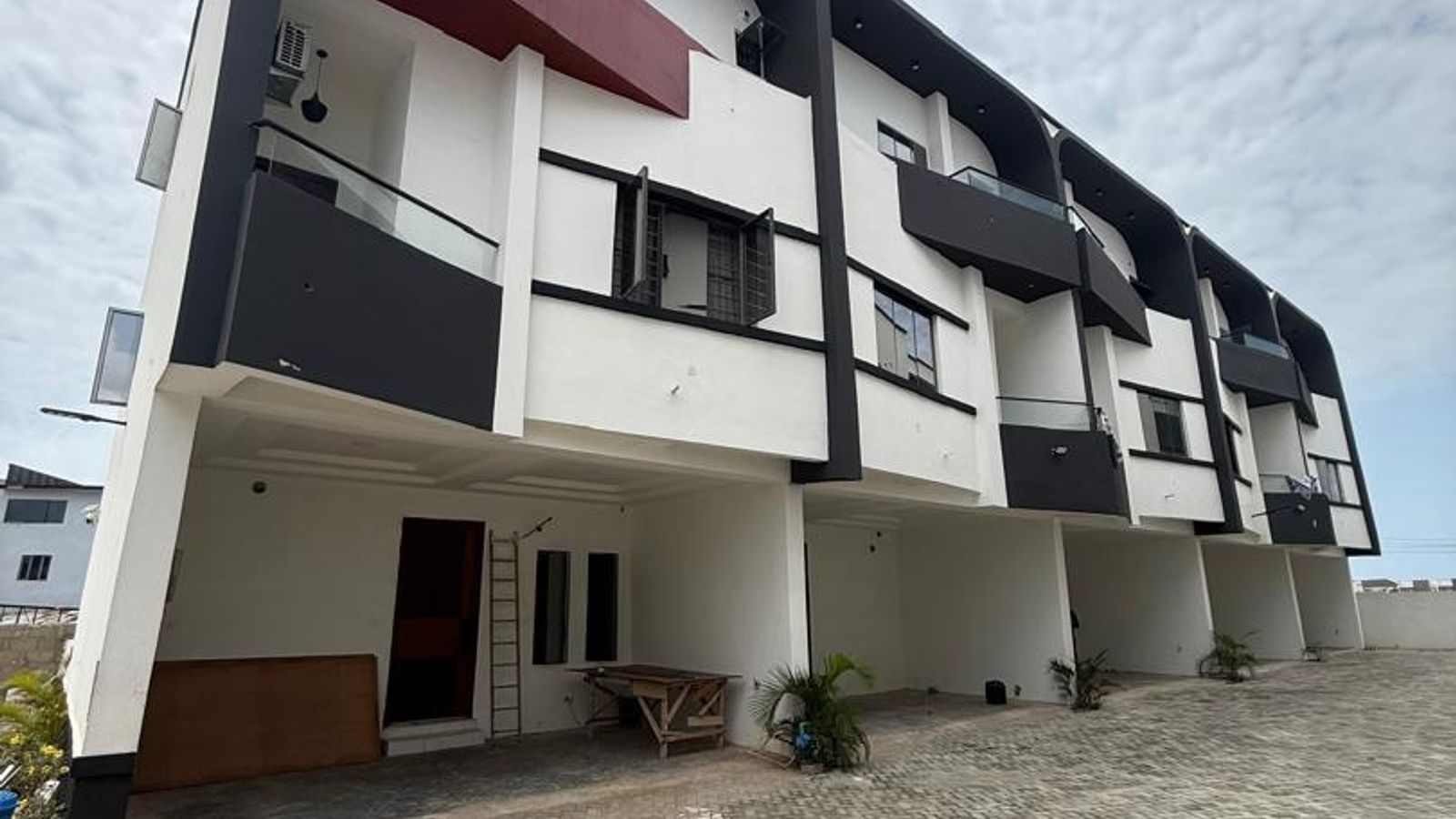 4 Bedroom Terrace Duplex
