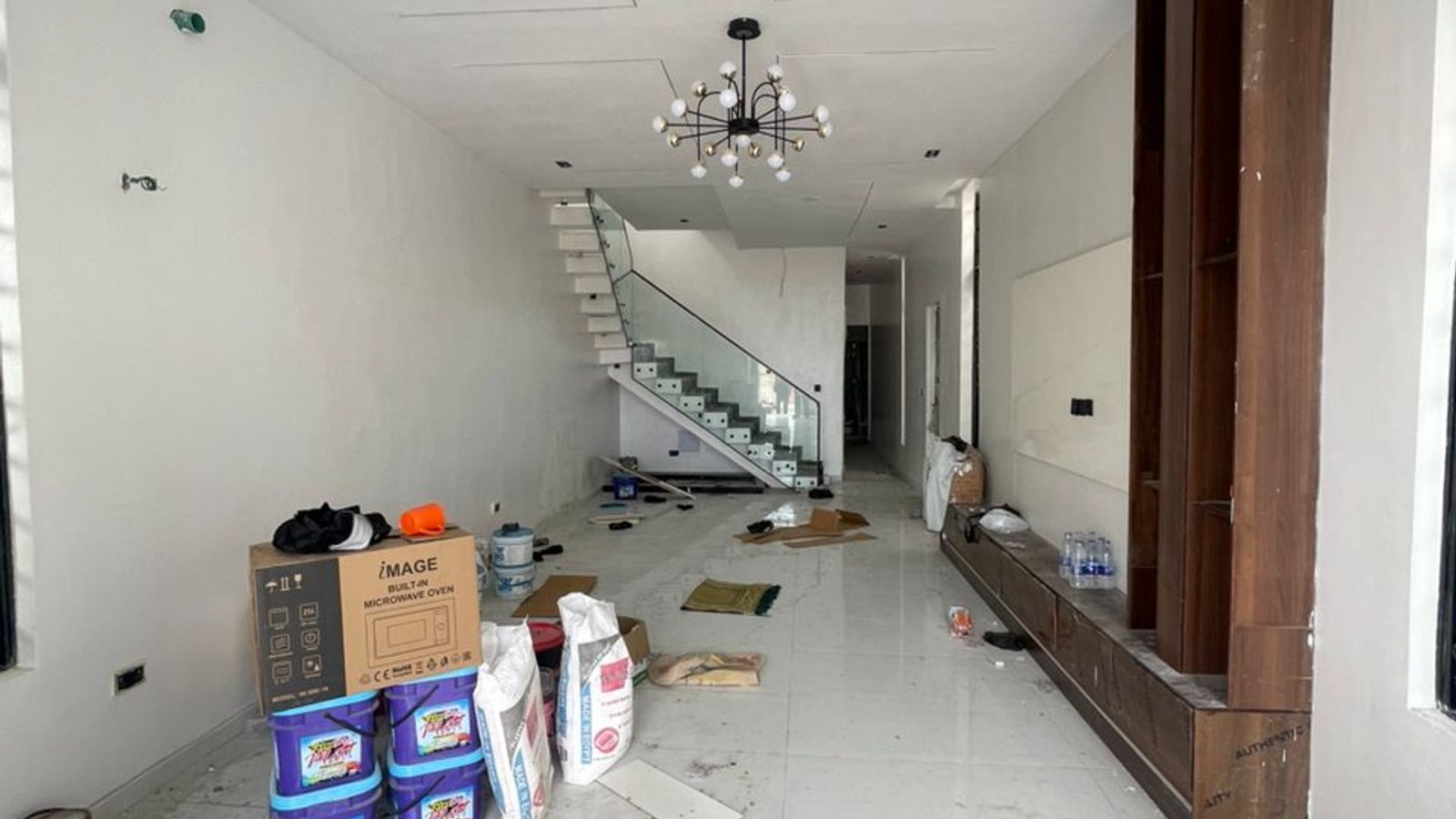 5 Bedroom Fully Detached Duplex