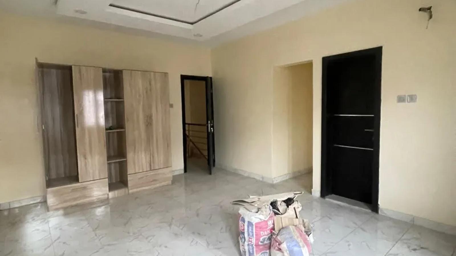 3 Bedroom Semi Detached Duplex