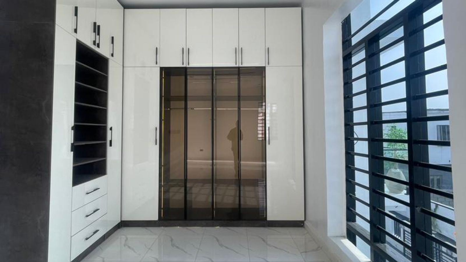 5 Bedroom Fully Detached Duplex