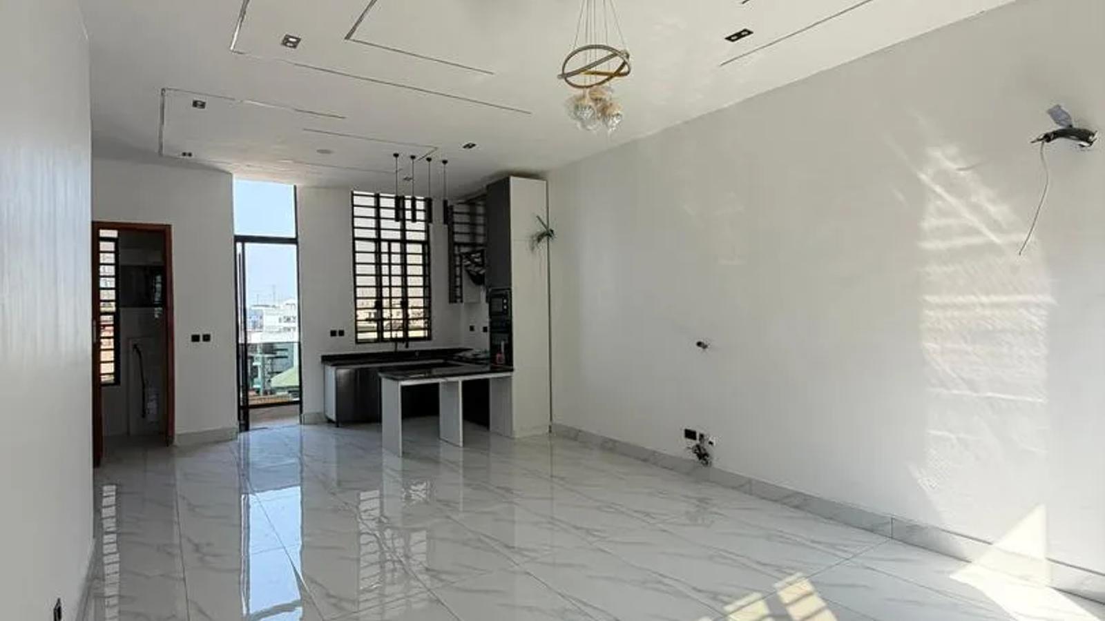 2 Bedroom Serviced Penthouse Apartment