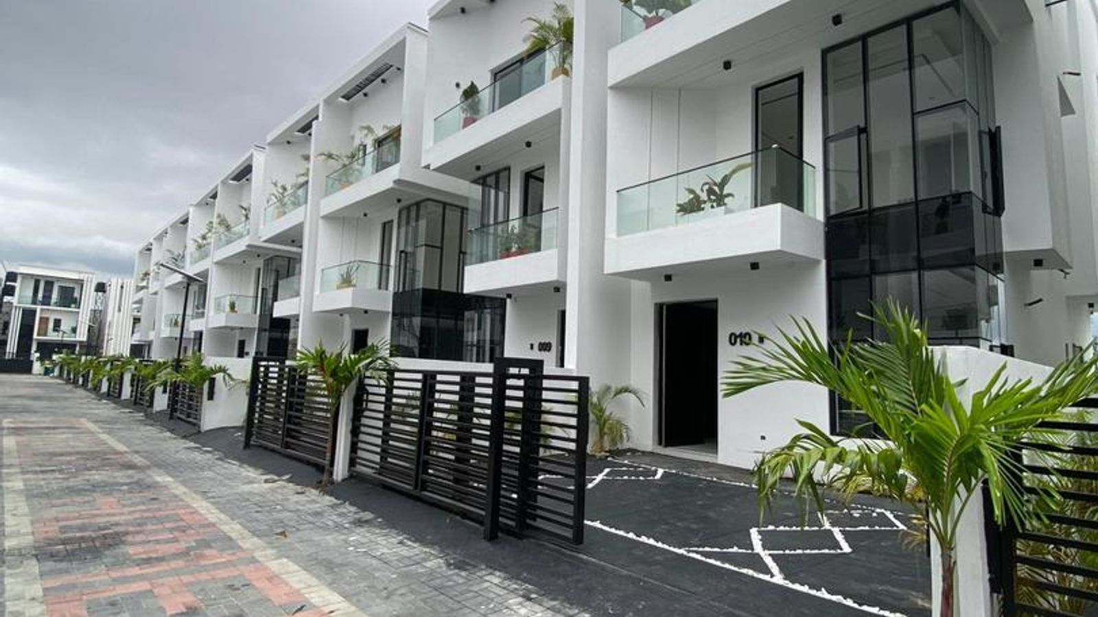 4 Bedroom Semi Detached Duplex