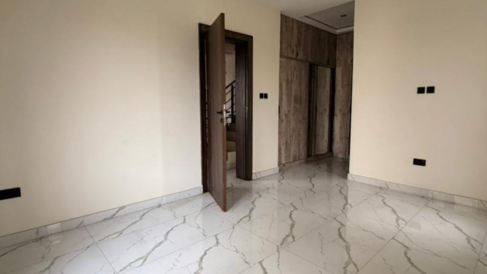 4 Bedroom Semi Detached Duplex