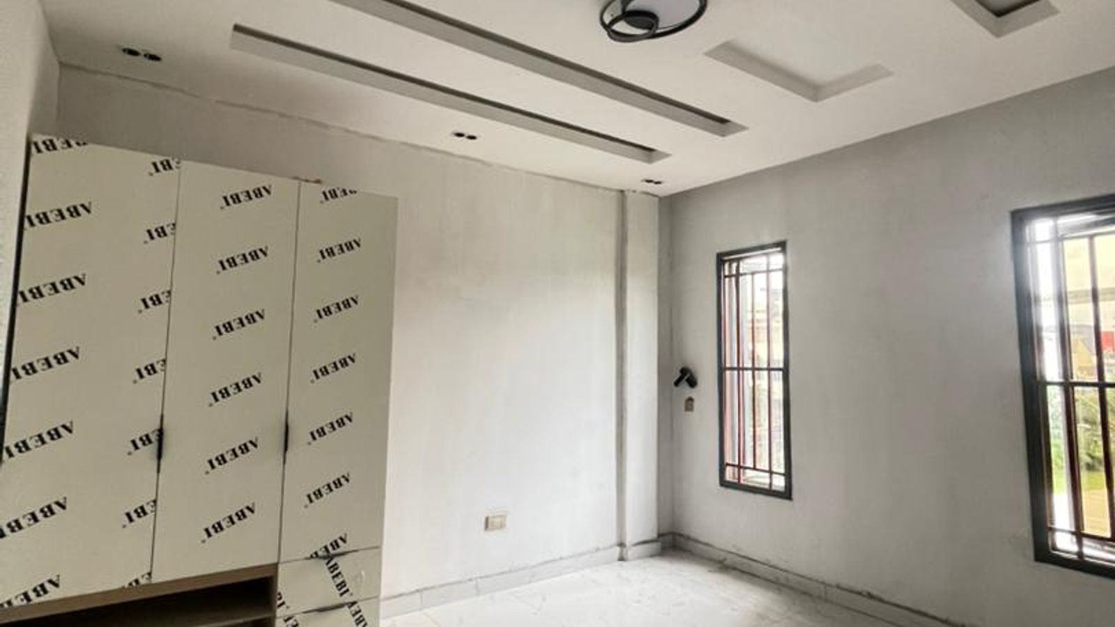 4 Bedroom Apartment