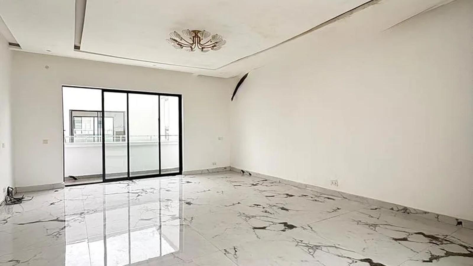 4 Bedroom Fully Detached Duplex