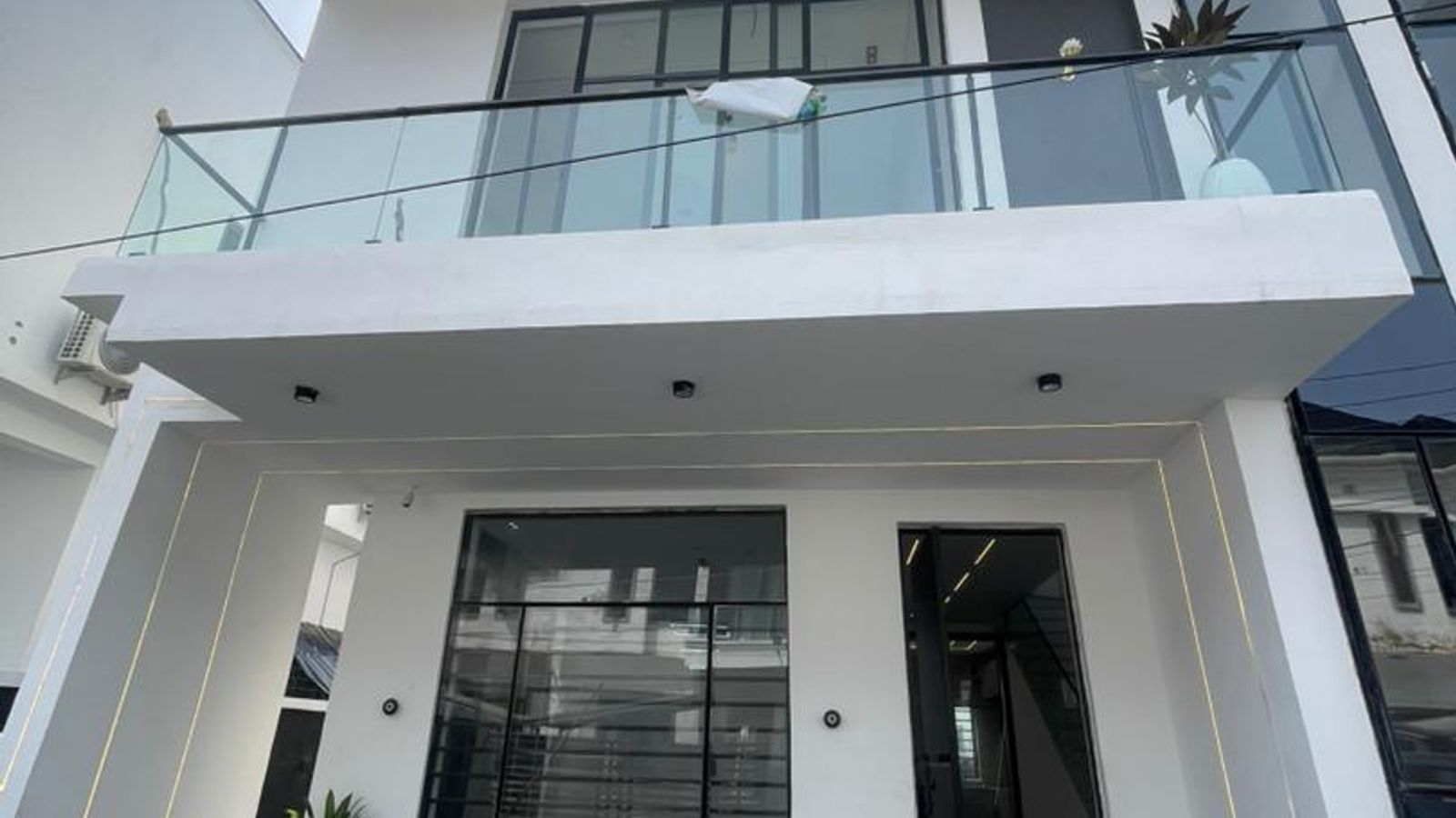 4 Bedroom Semi Detached Duplex