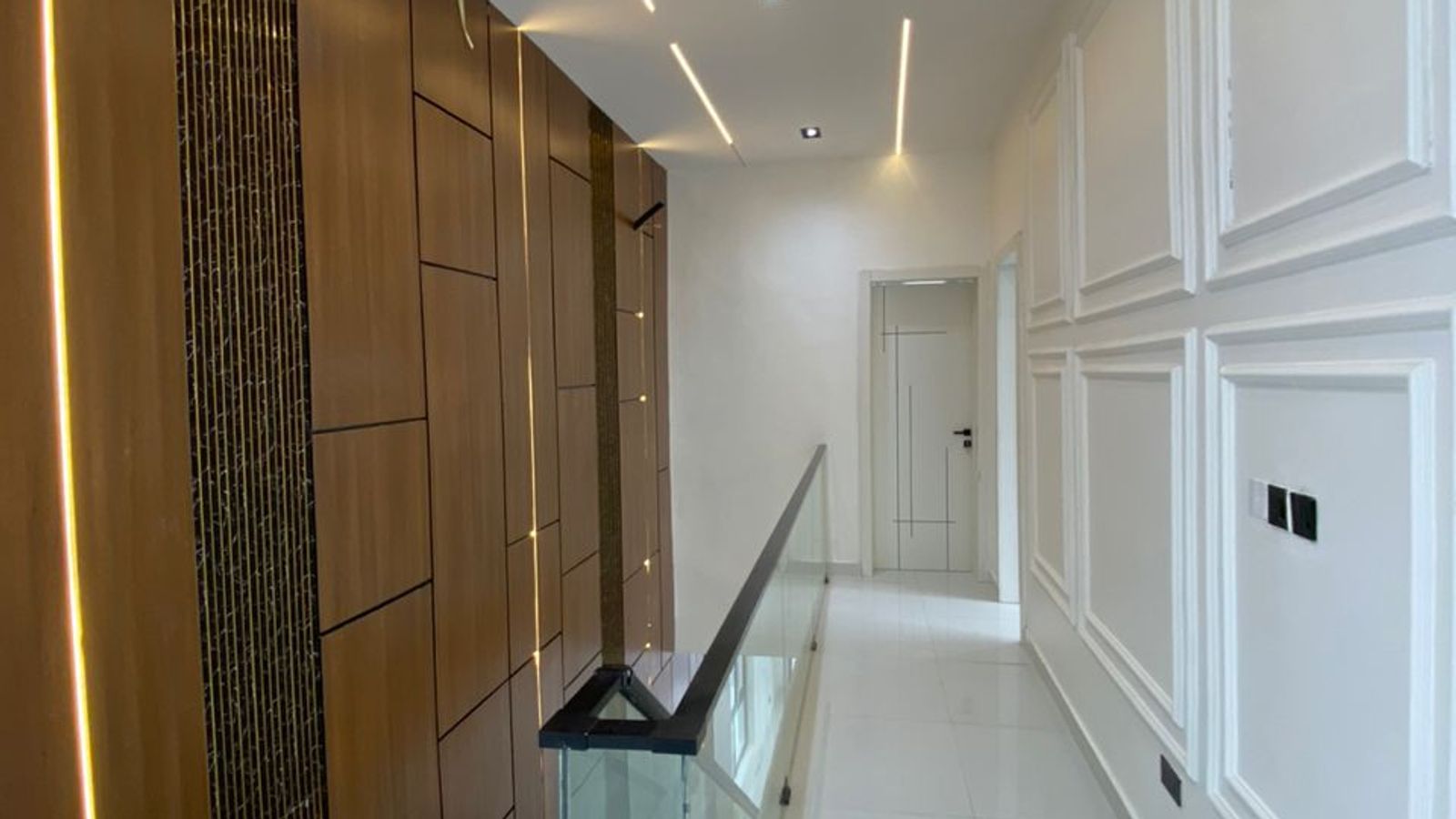 5 Bedroom Fully Detached Duplex