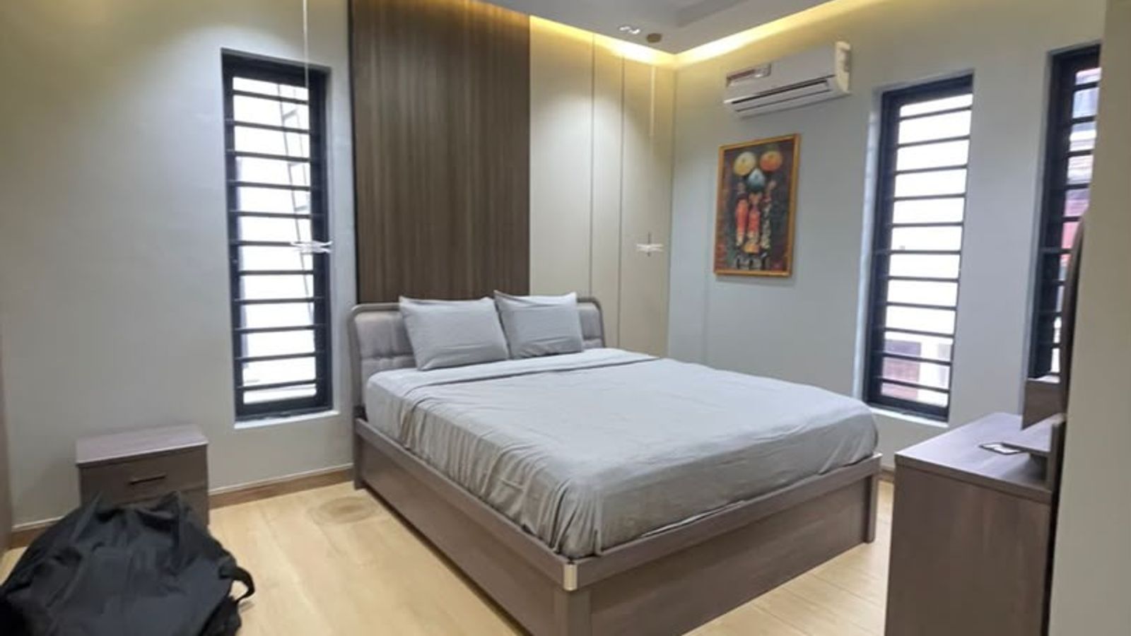 5 Bedroom Fully Detached Duplex