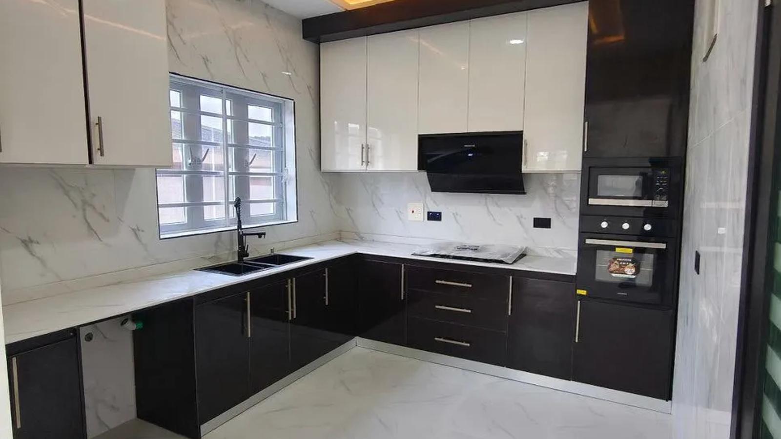 4 Bedroom Semi Detached Duplex