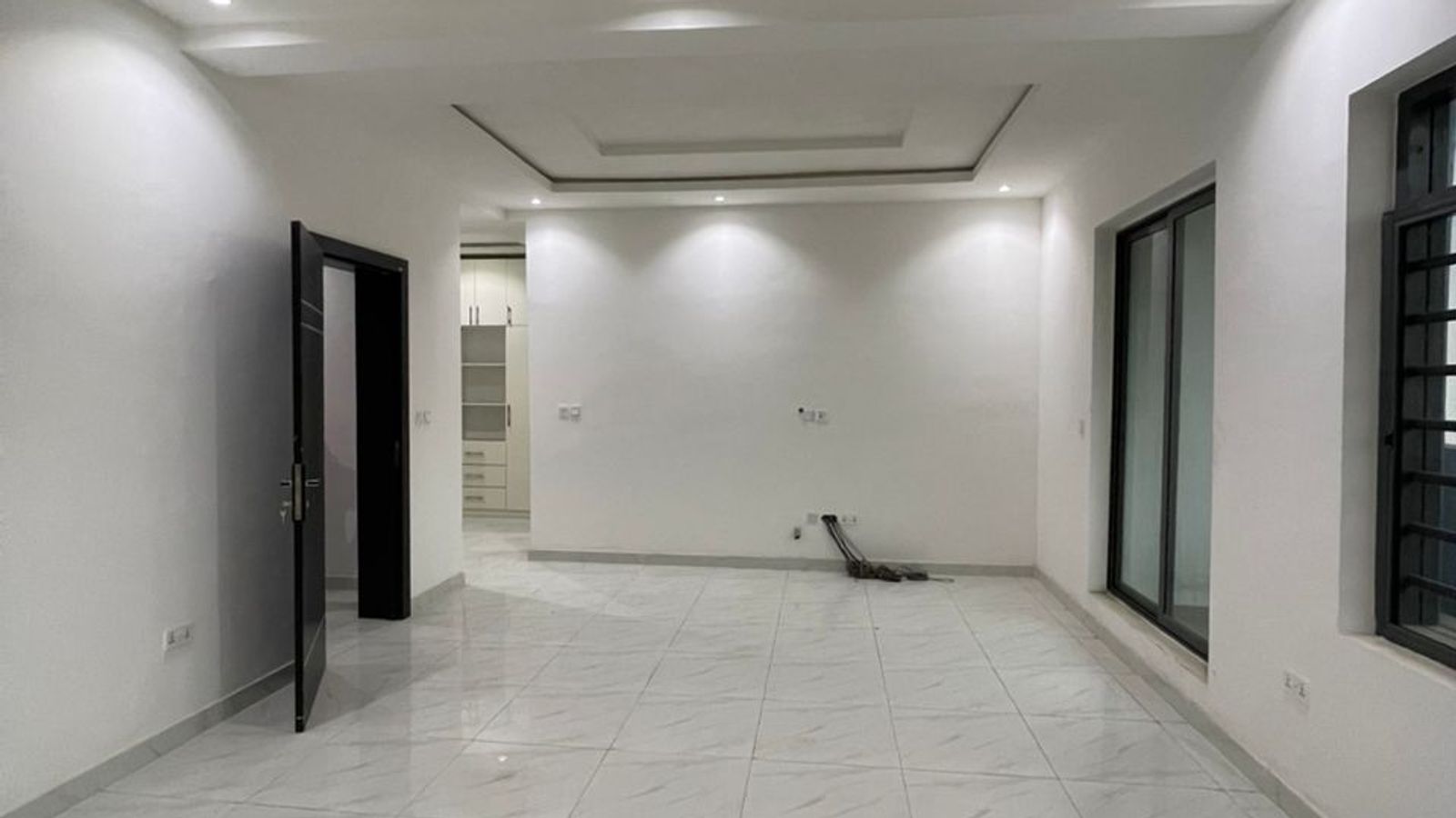 5 Bedroom Duplex