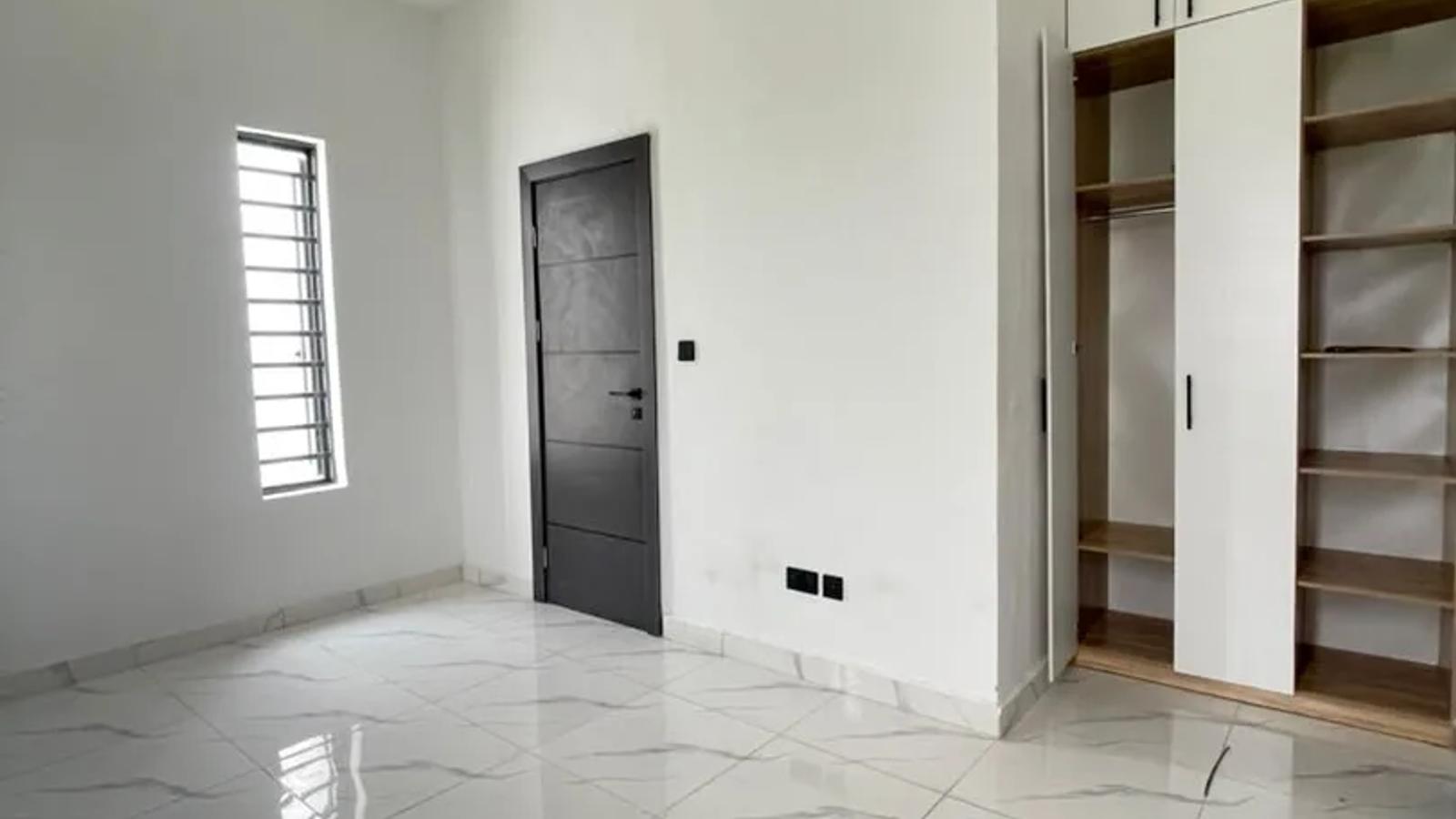 4 Bedroom Semi Detached Duplex