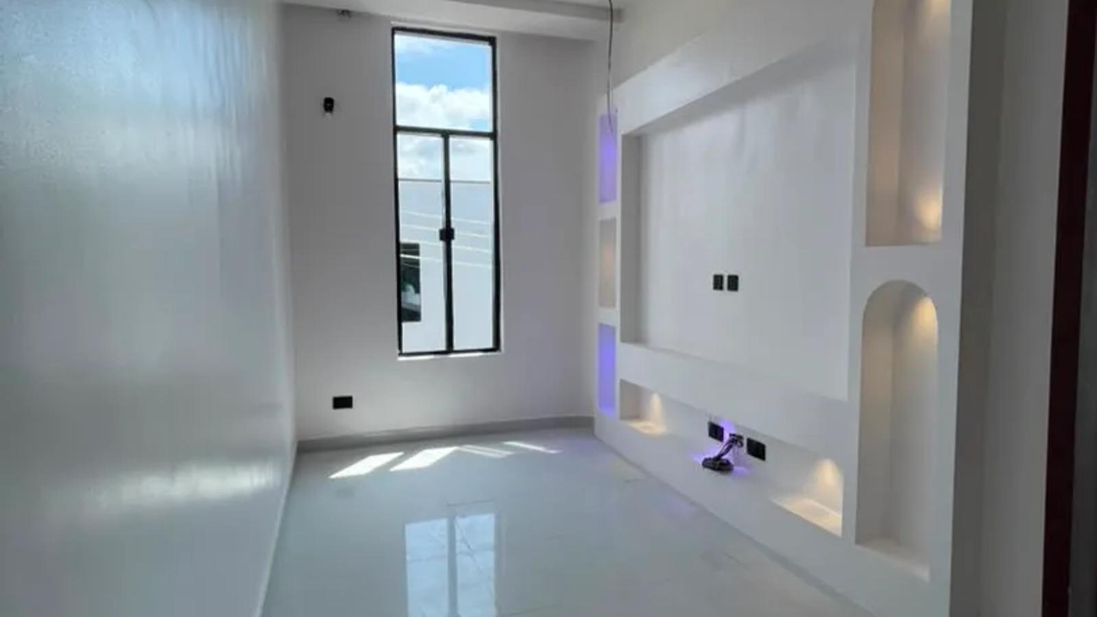 4 Bedroom Semi Detached Duplex