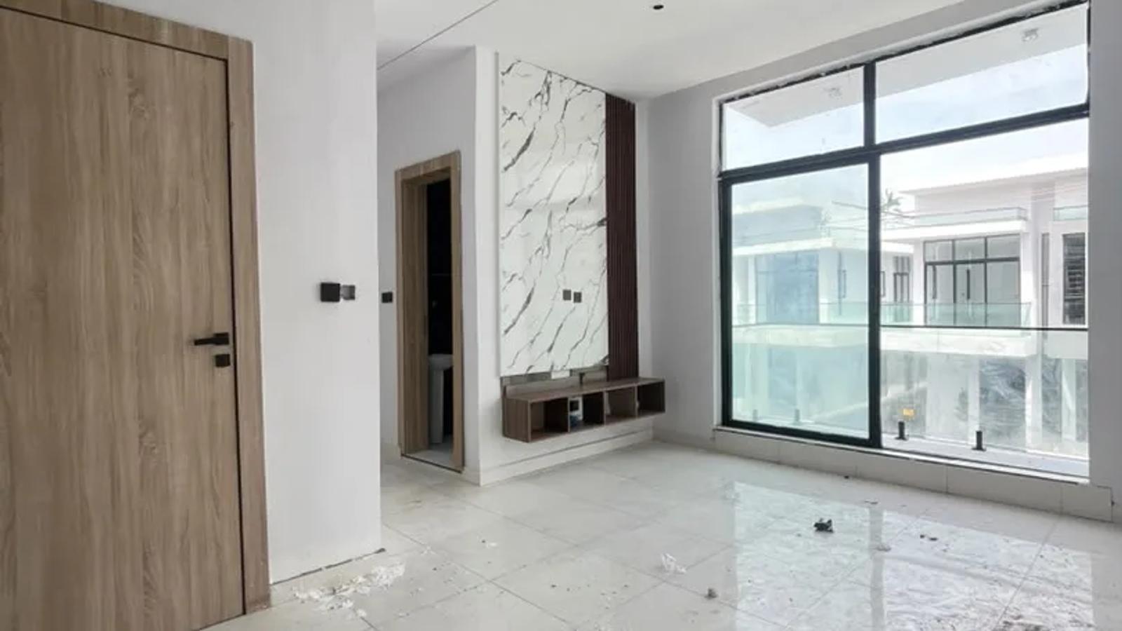 3 BEDROOM TERRACE DUPLEX
