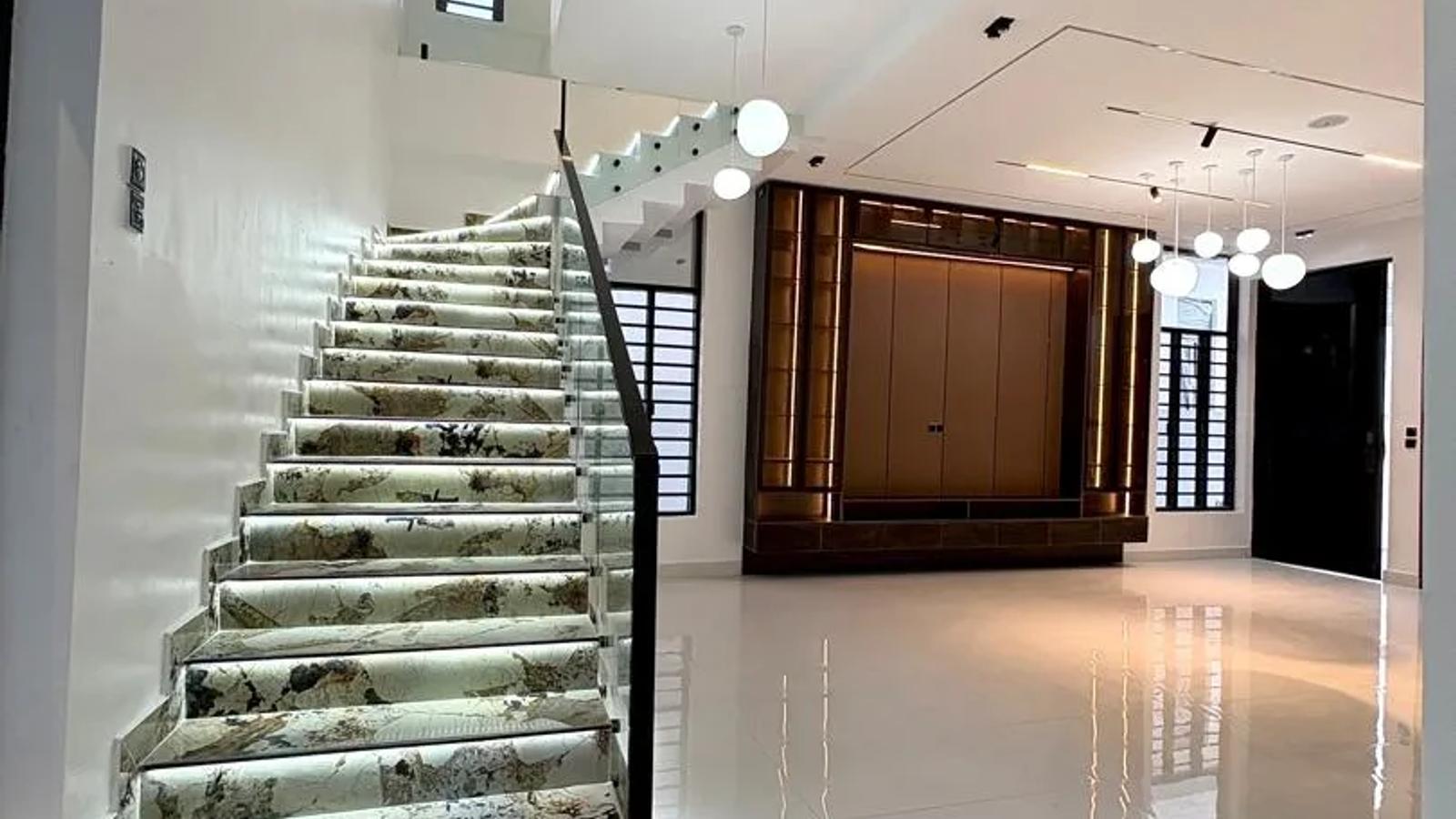 4 Bedroom Fully Detached Duplex