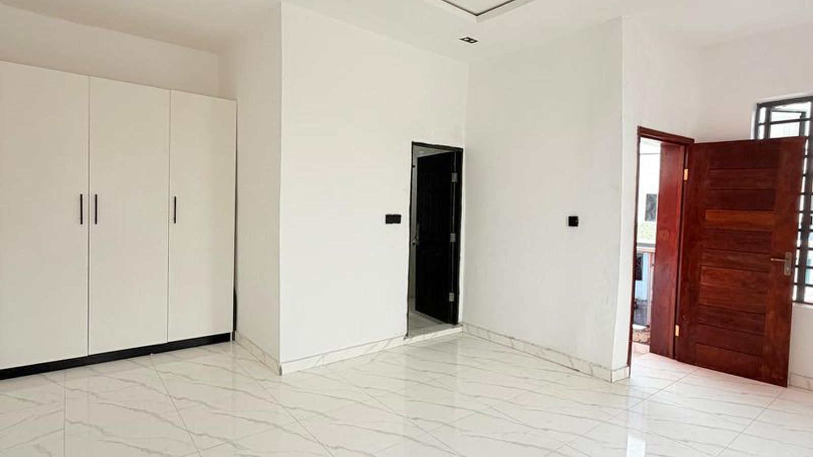 4 Bedroom Terrace Duplex