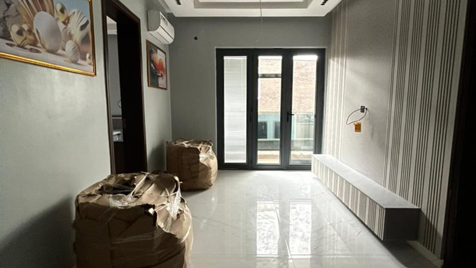 5 Bedroom Fully Detached Duplex