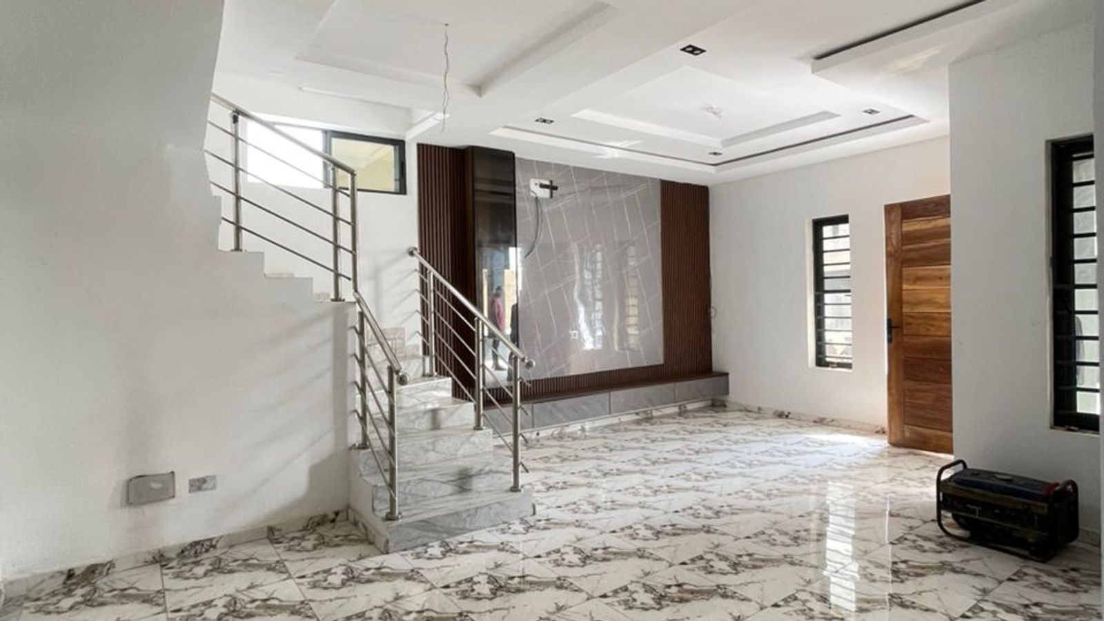 4 Bedroom Fully Detached Duplex
