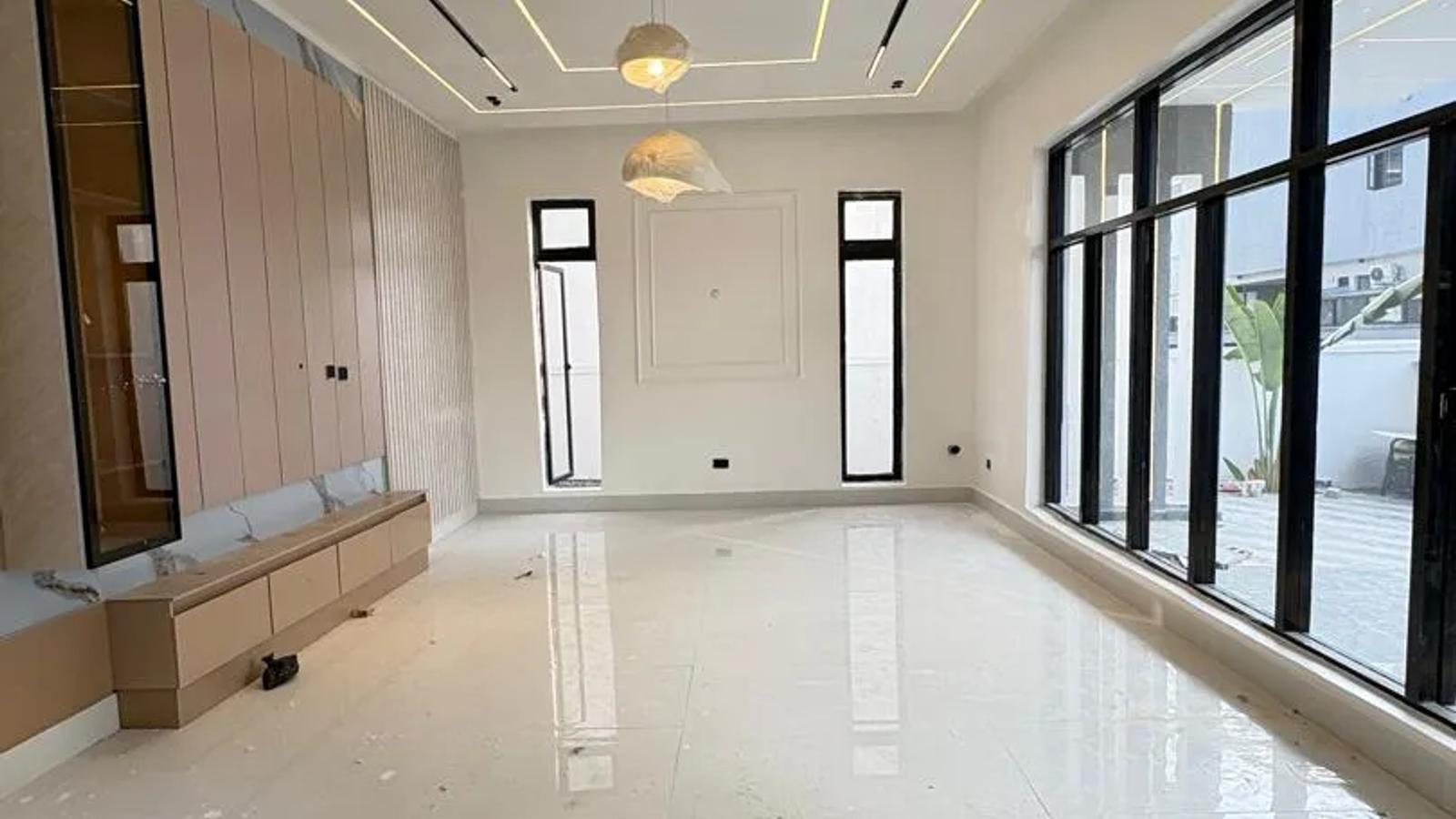 4 Bedroom Fully Detached Duplex
