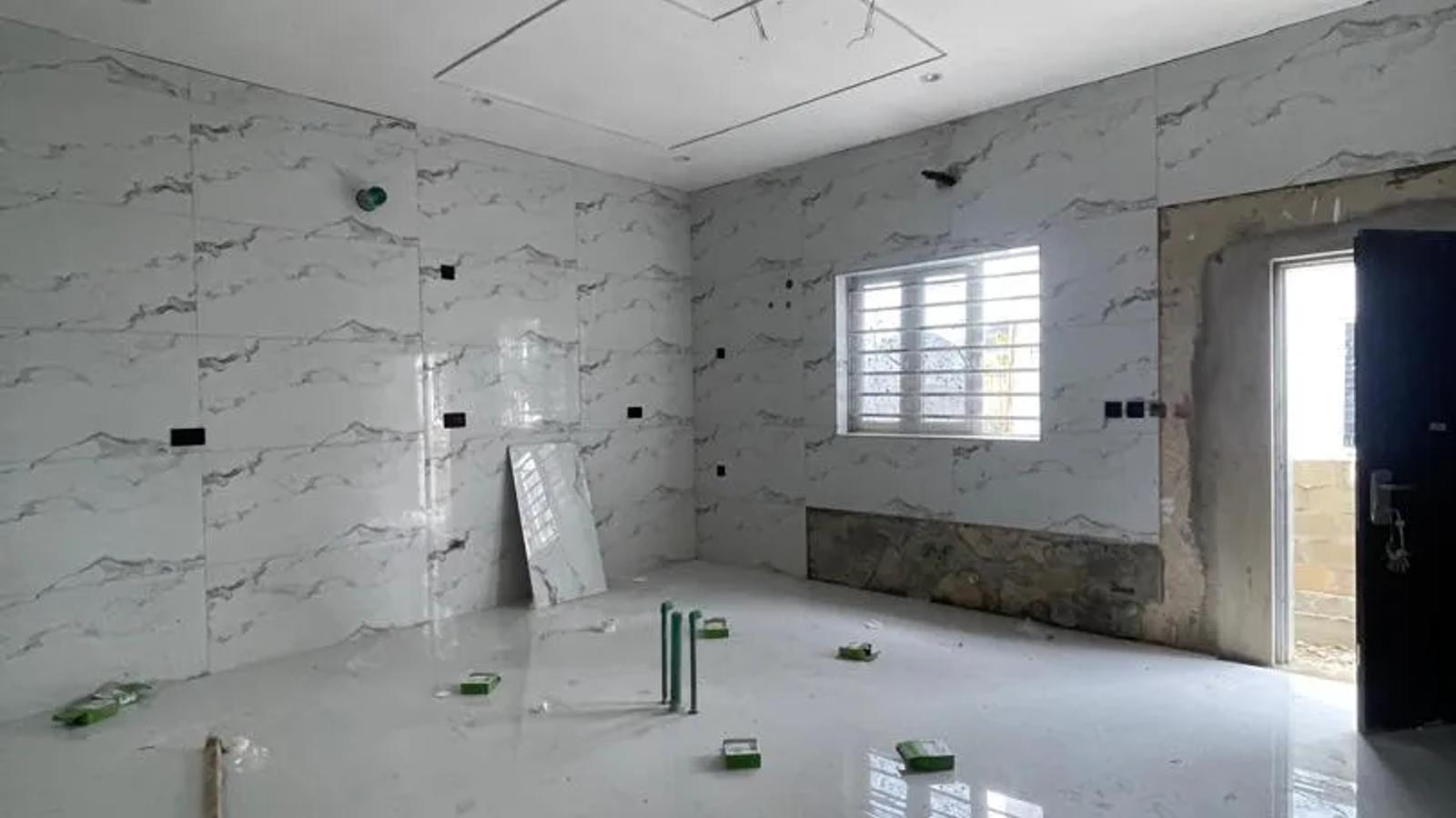 5 Bedroom Fully Detached Duplex