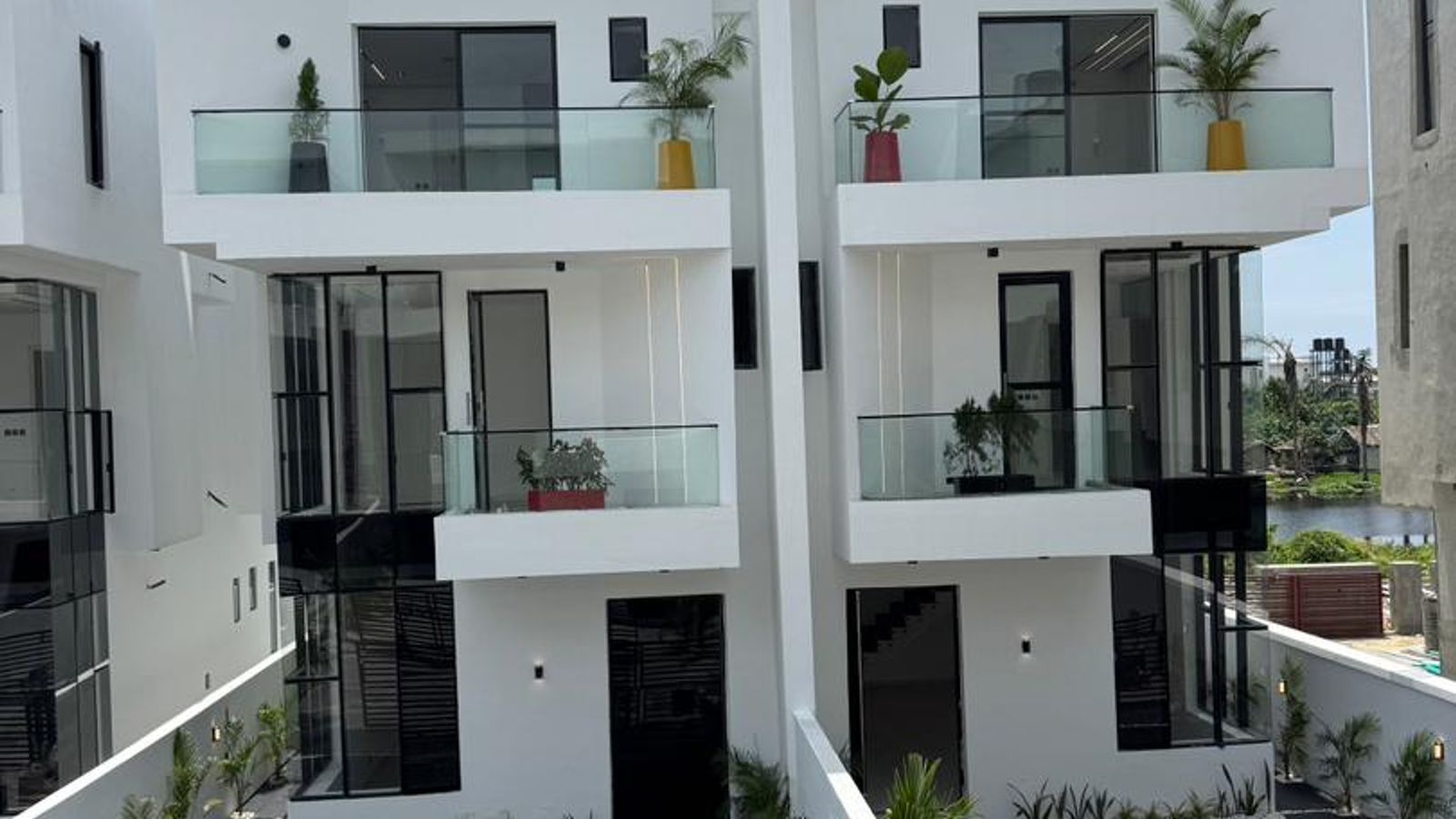 4 Bedroom Semi Detached Duplex