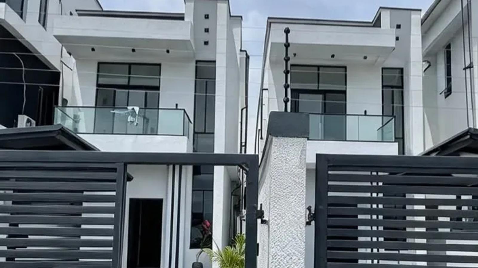 5 Bedroom fully Detached Duplex