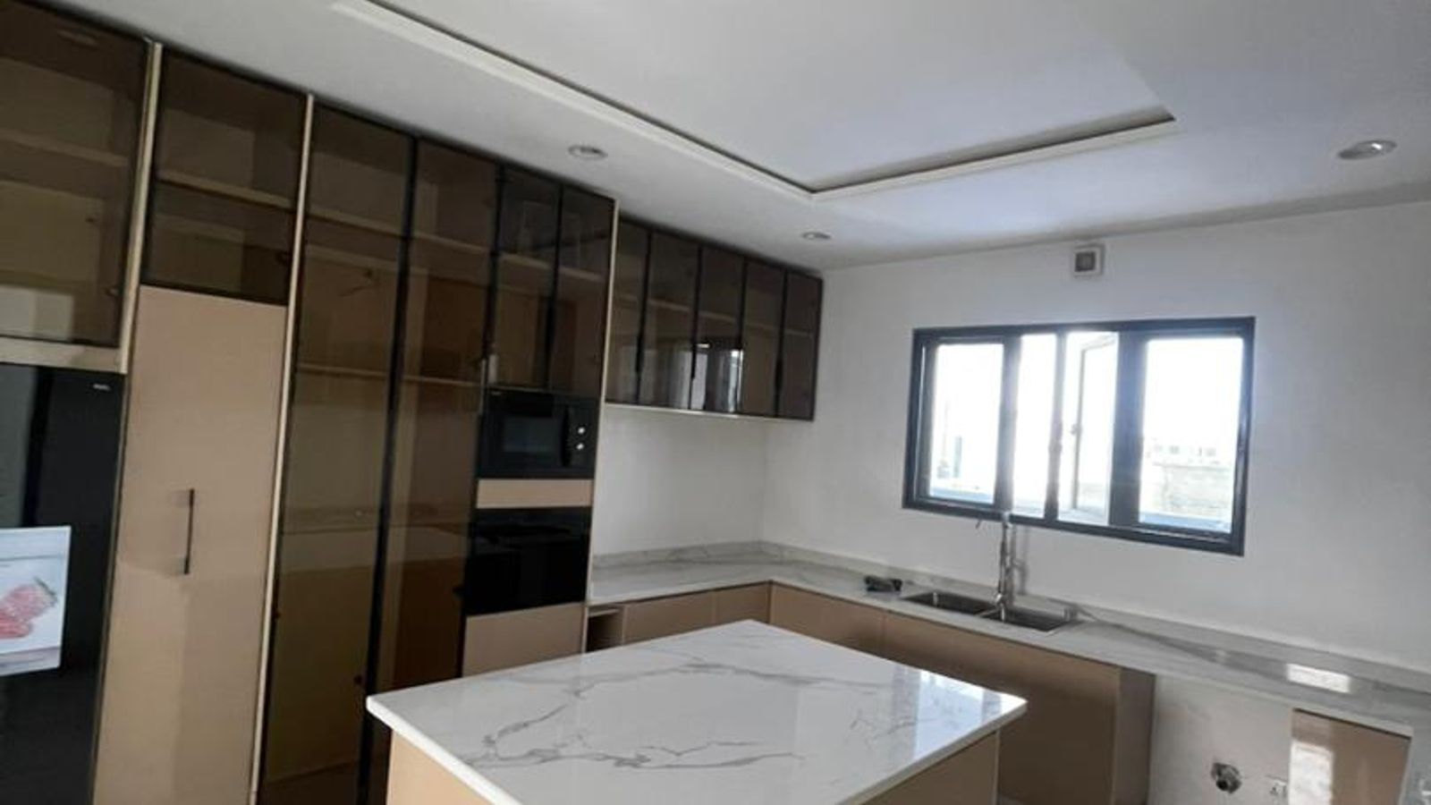 5 Bedroom Fully Detached Duplex