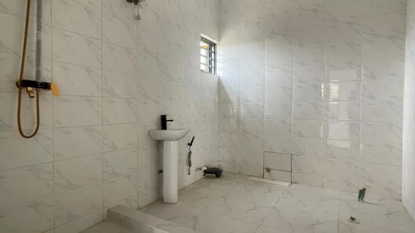 4 Bedroom Semi Detached Duplex