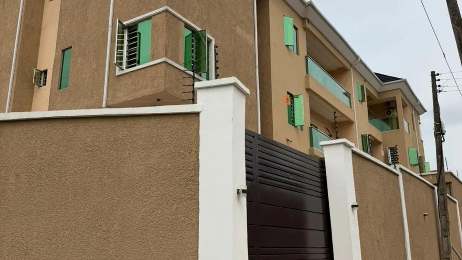 3 BEDROOM FLAT