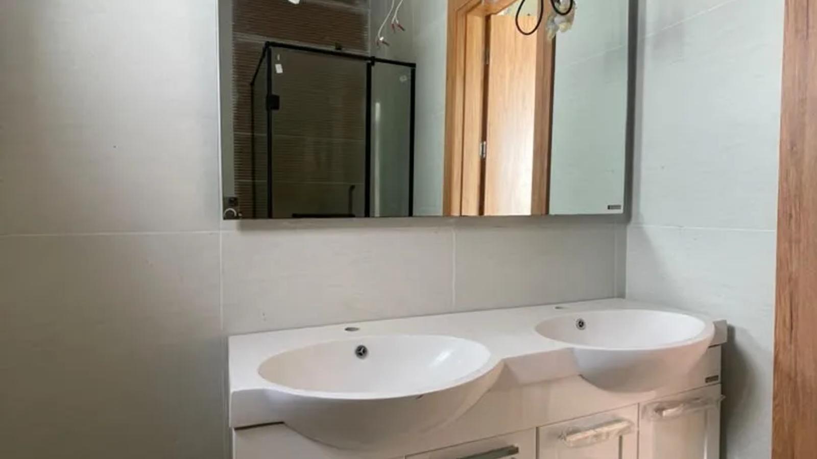 4 BEDROOM SEMI-DETACHED DUPLEX WITH BQ