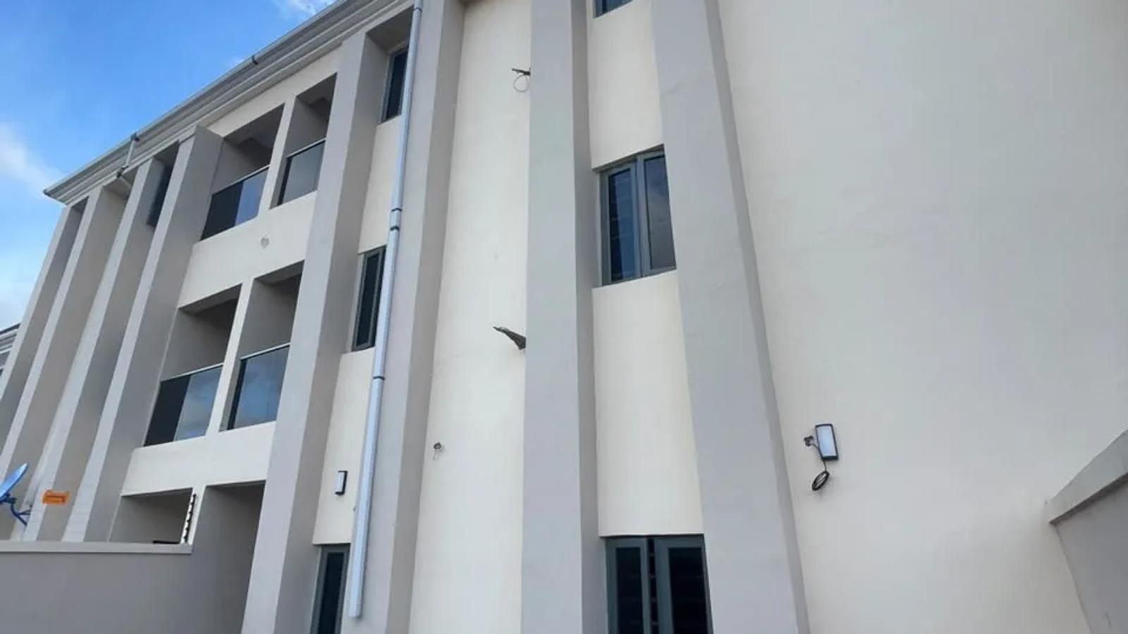4 BEDROOM TERRACE DUPLEX WITH STUDY ROOM