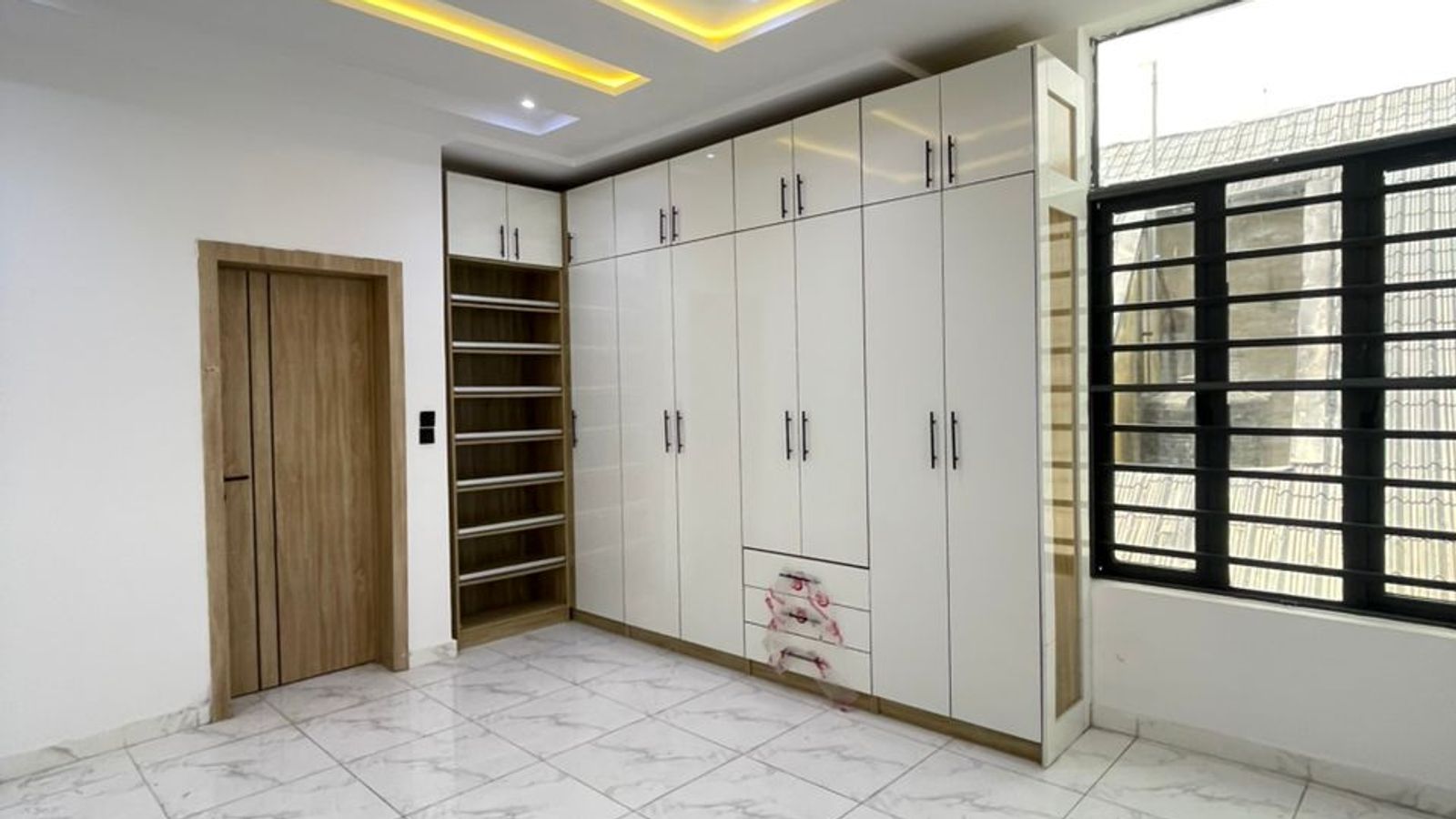 4 Bedroom Terrace Duplex