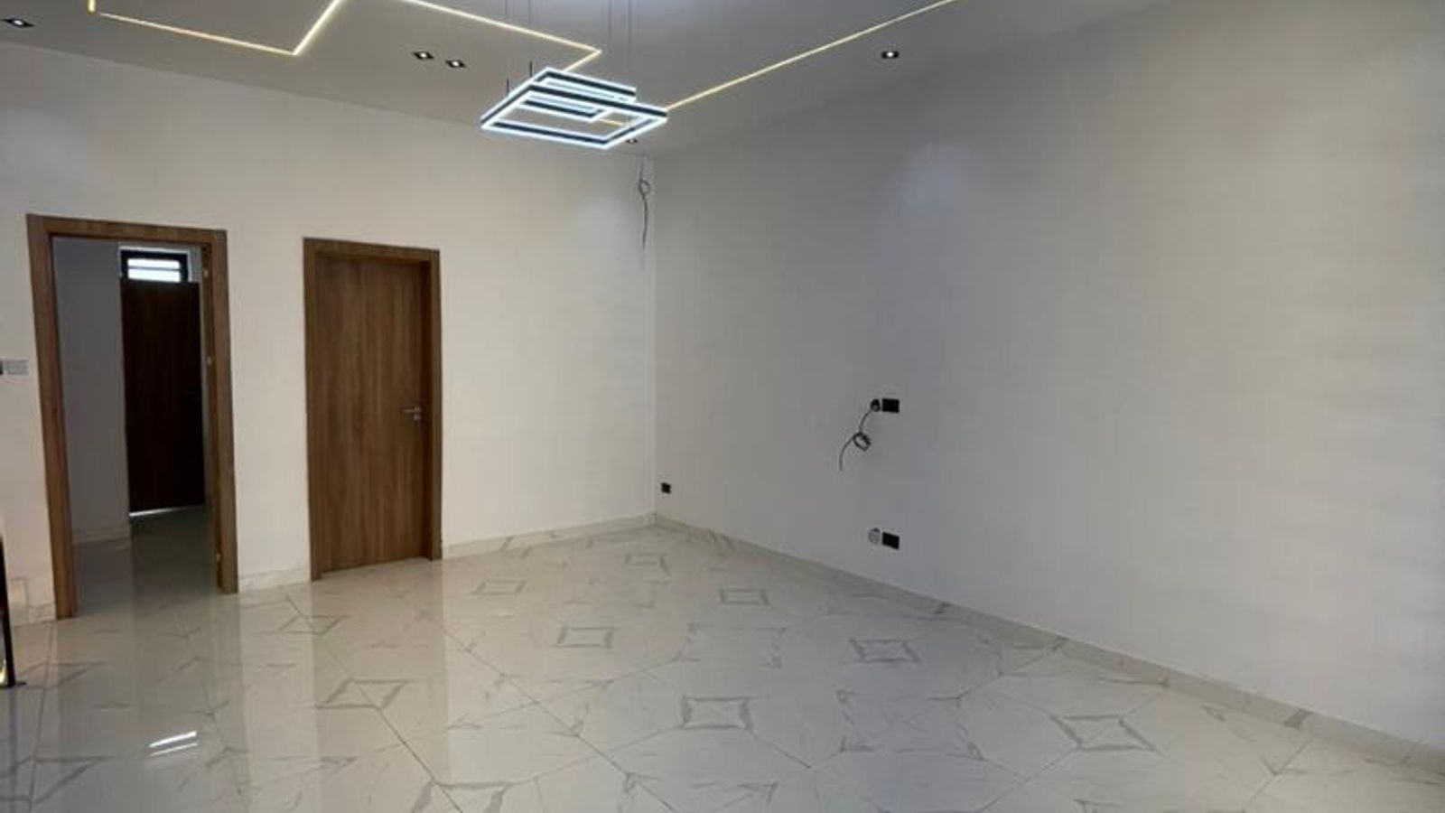 4 Bedroom Terrace Duplex