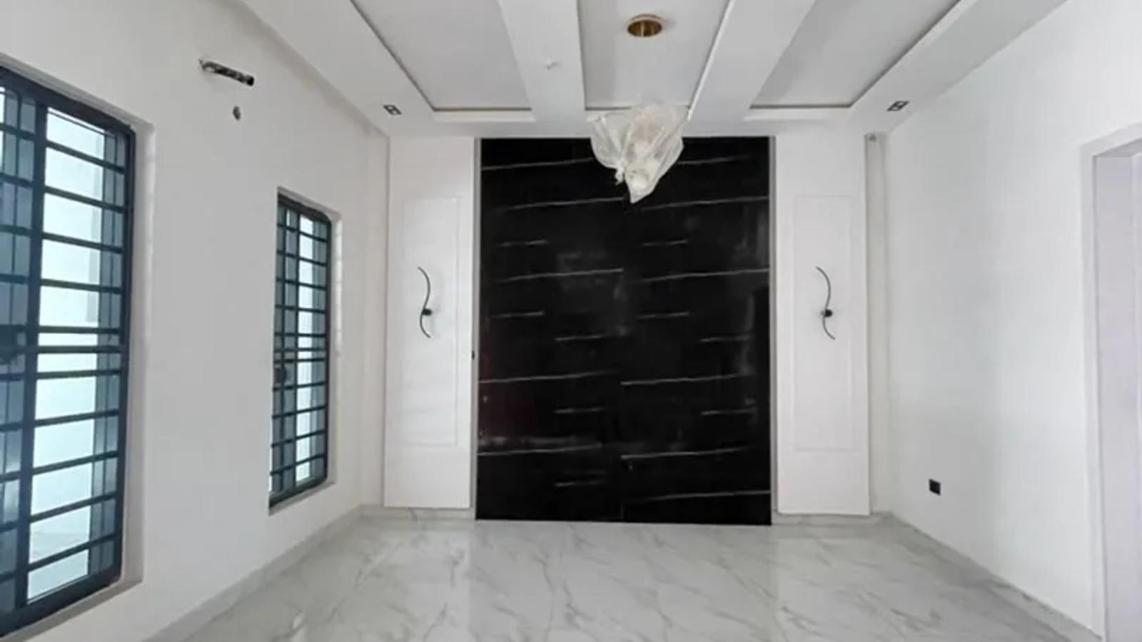 4 Bedroom Terrace Duplex