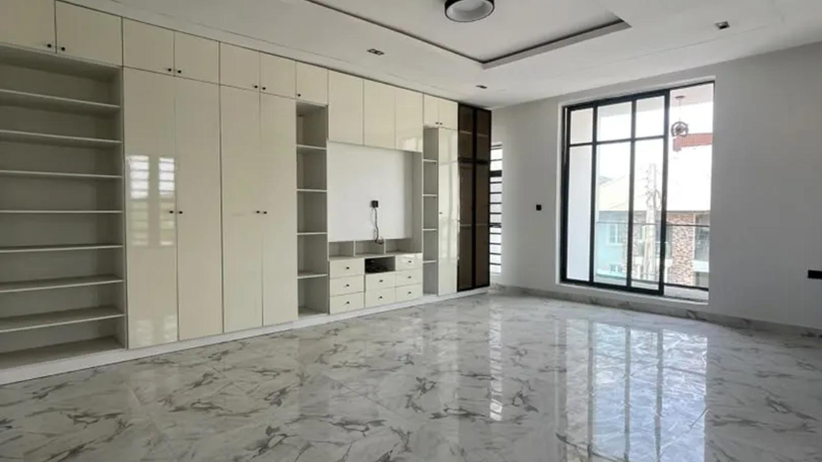 4 Bedroom Semi Detached Duplex