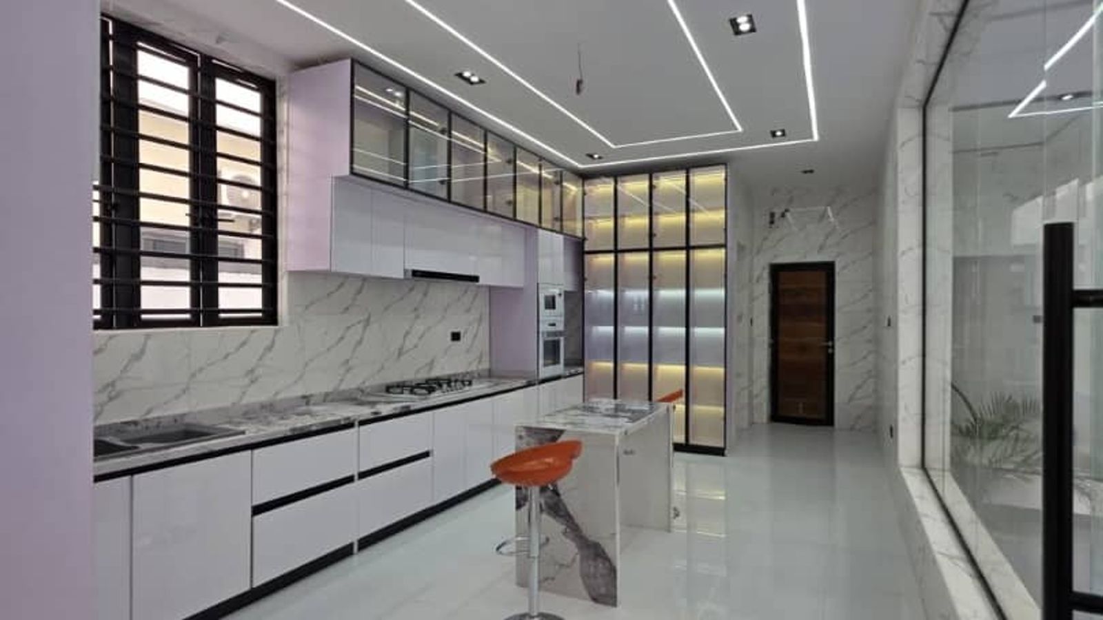 5 Bedroom Fully Detached Duplex