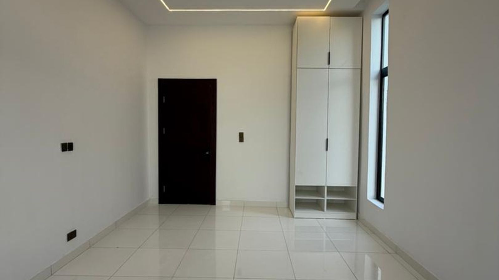 5 Bedroom Fully Detached Duplex