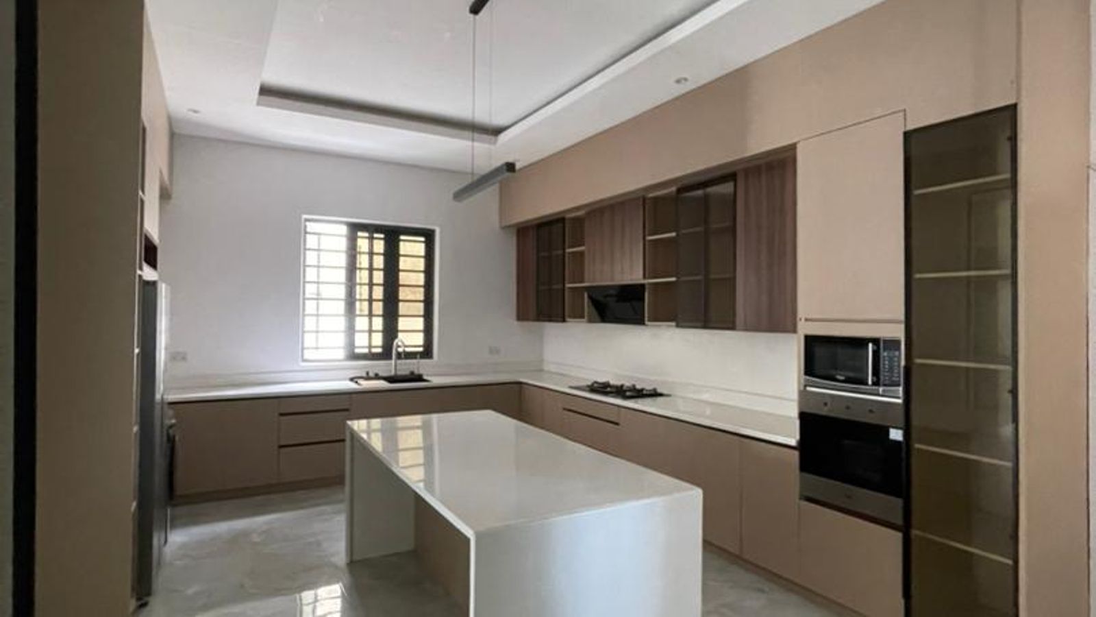 5 Bedroom Fully Detached Duplex