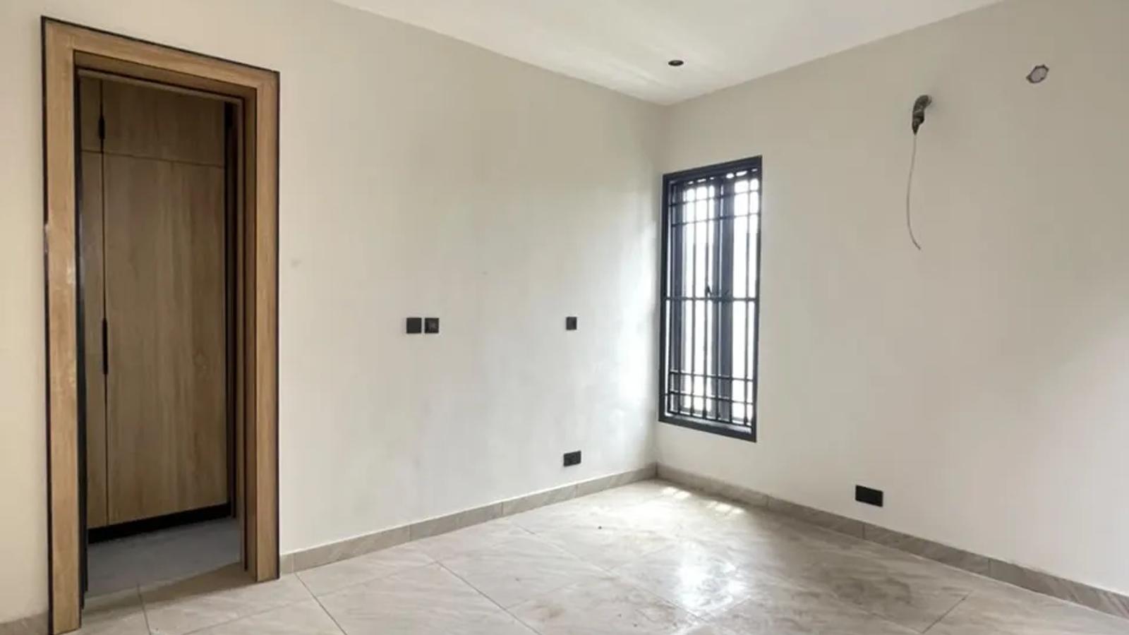 3&4 BEDROOM DUPLEX