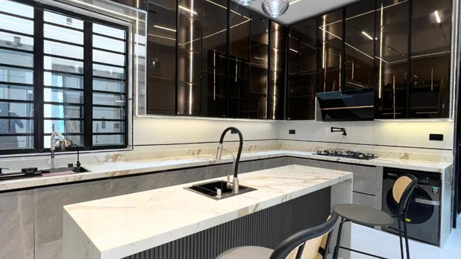 5 Bedroom Duplex
