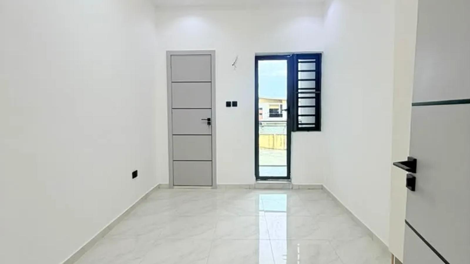 4 Bedroom Terrace Duplex